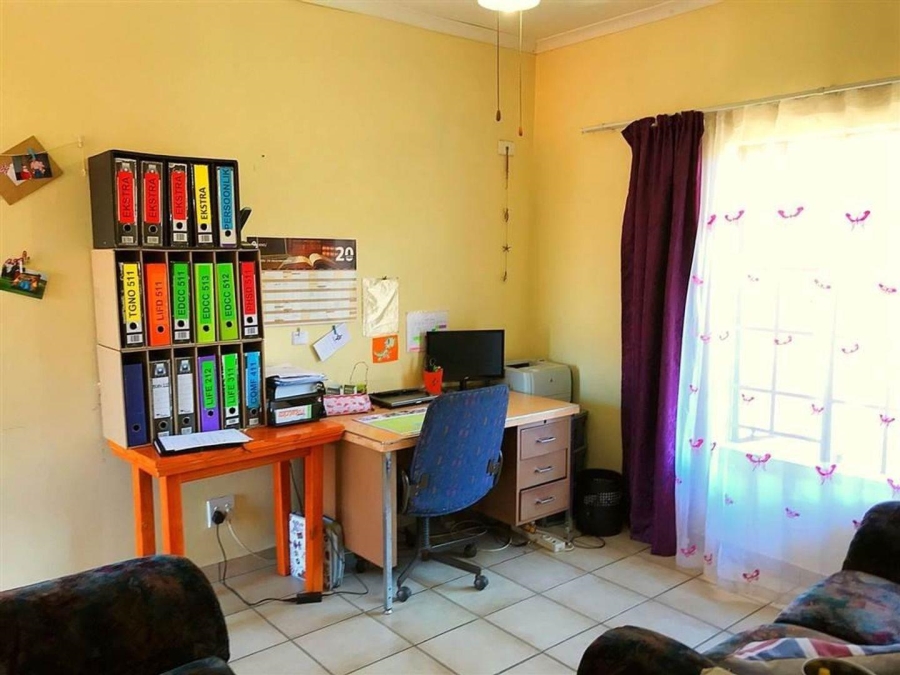 1 Bedroom Property for Sale in Die Bult North West